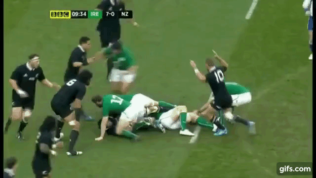 nz-ruck-space-2-circle-pass