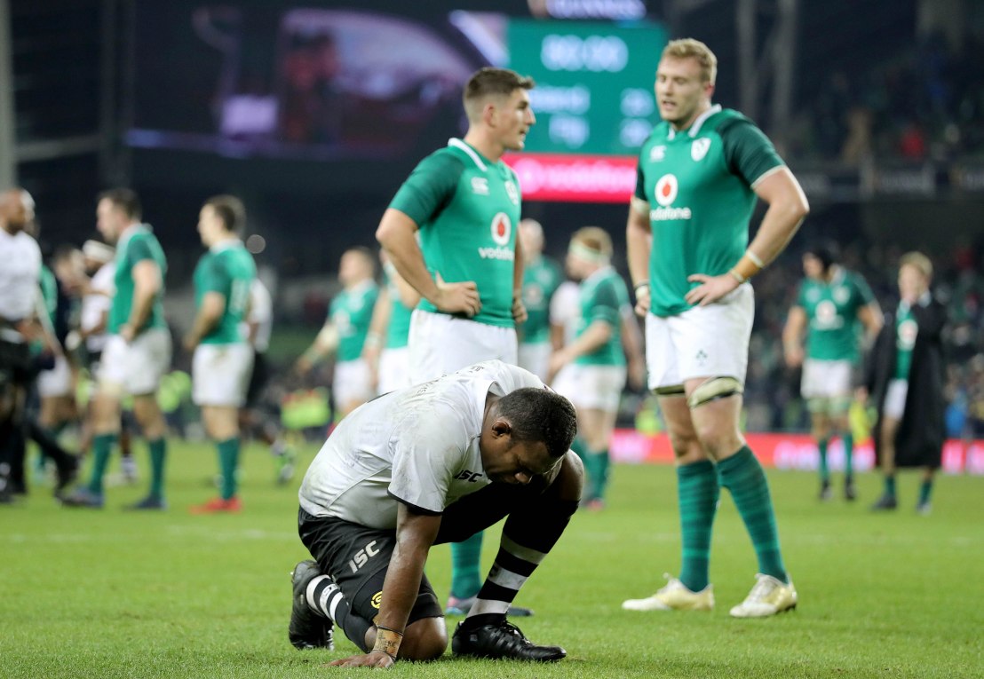 Leone Nakarawa takes a moment to himself after the game 18/11/2017